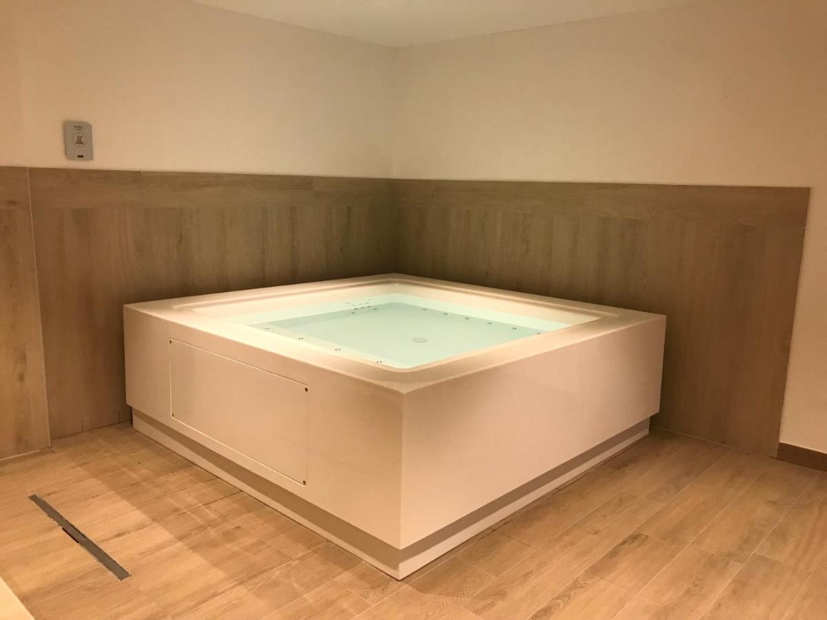 Fleur Des Neiges & Spa - Adults Only أياس المظهر الخارجي الصورة